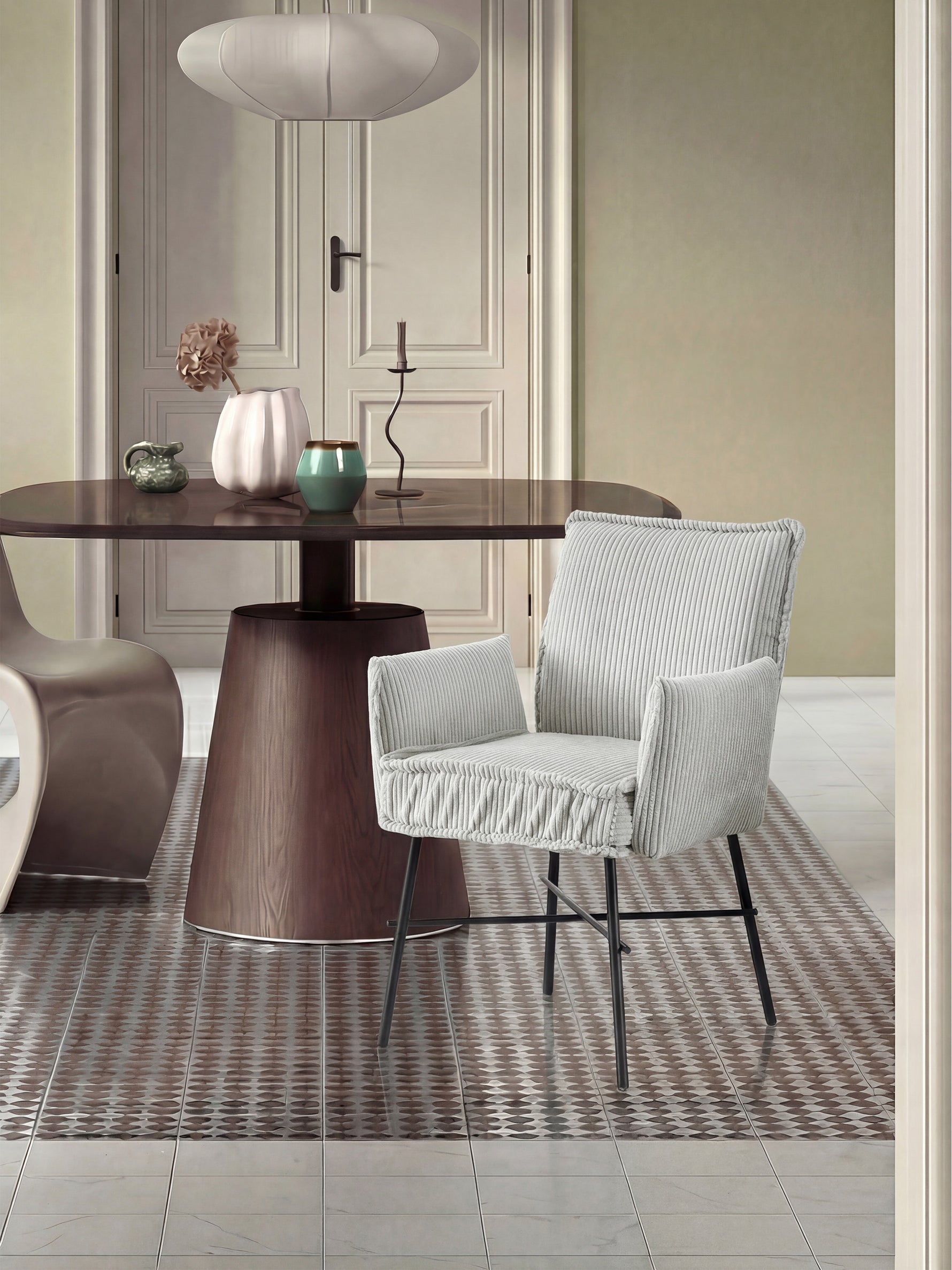 Designerstuhl JÜRGEN – Polsterstuhl mit Armlehnen & Stoffbezug