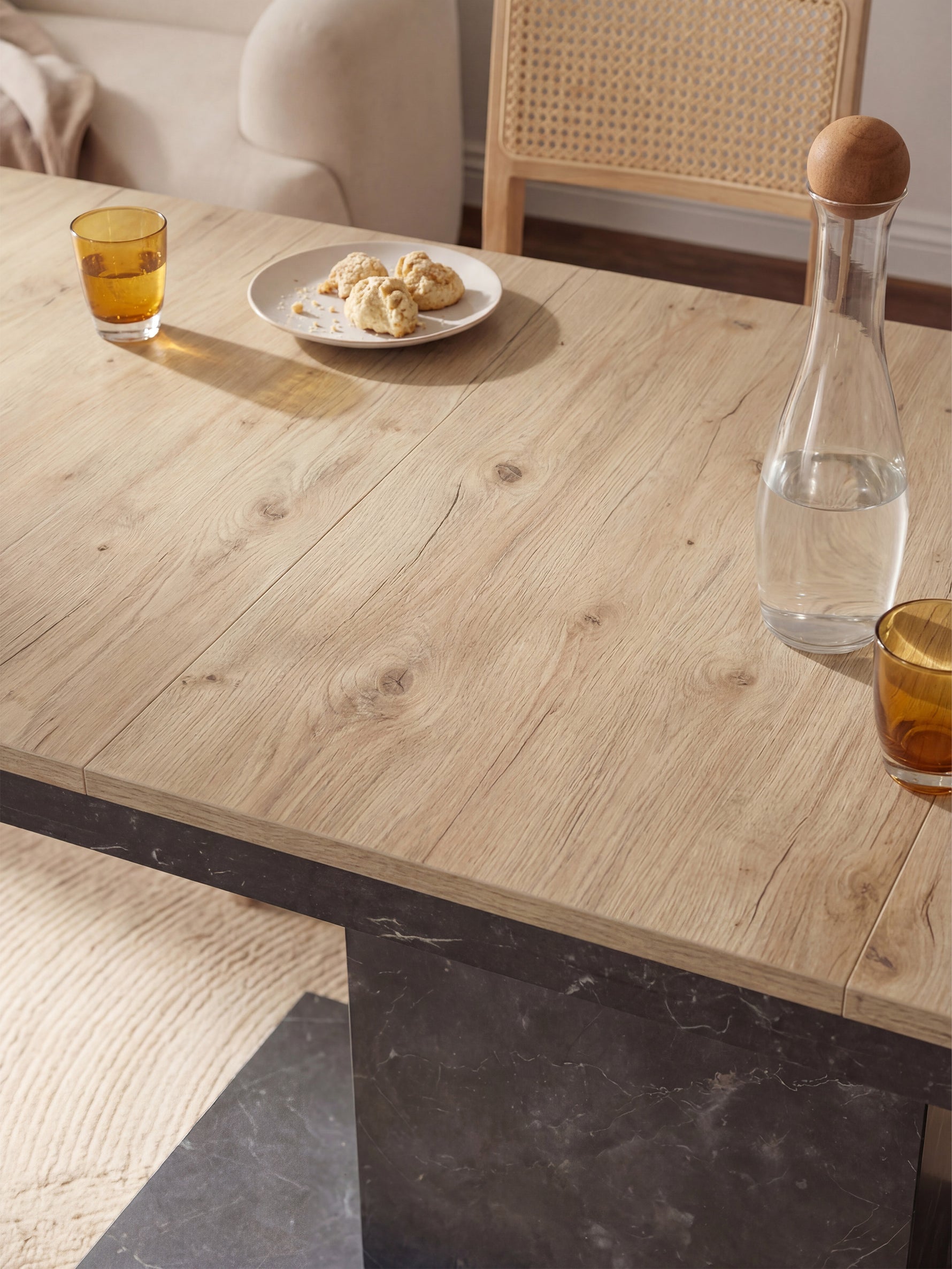 Esstisch MARA – Ausziehbarer Tisch mit & Metallgestell