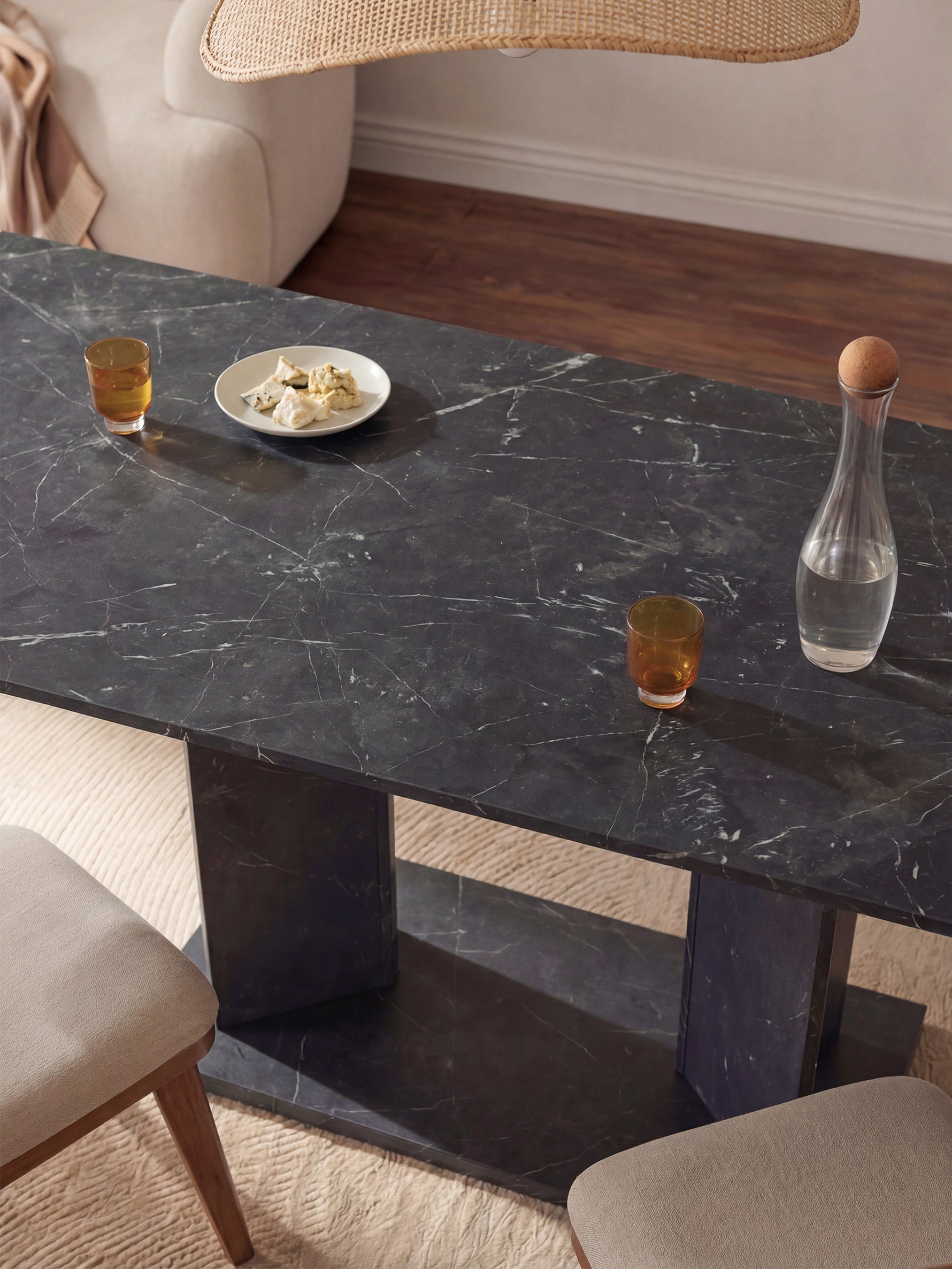 Esstisch MARA – Ausziehbarer Tisch mit & Metallgestell