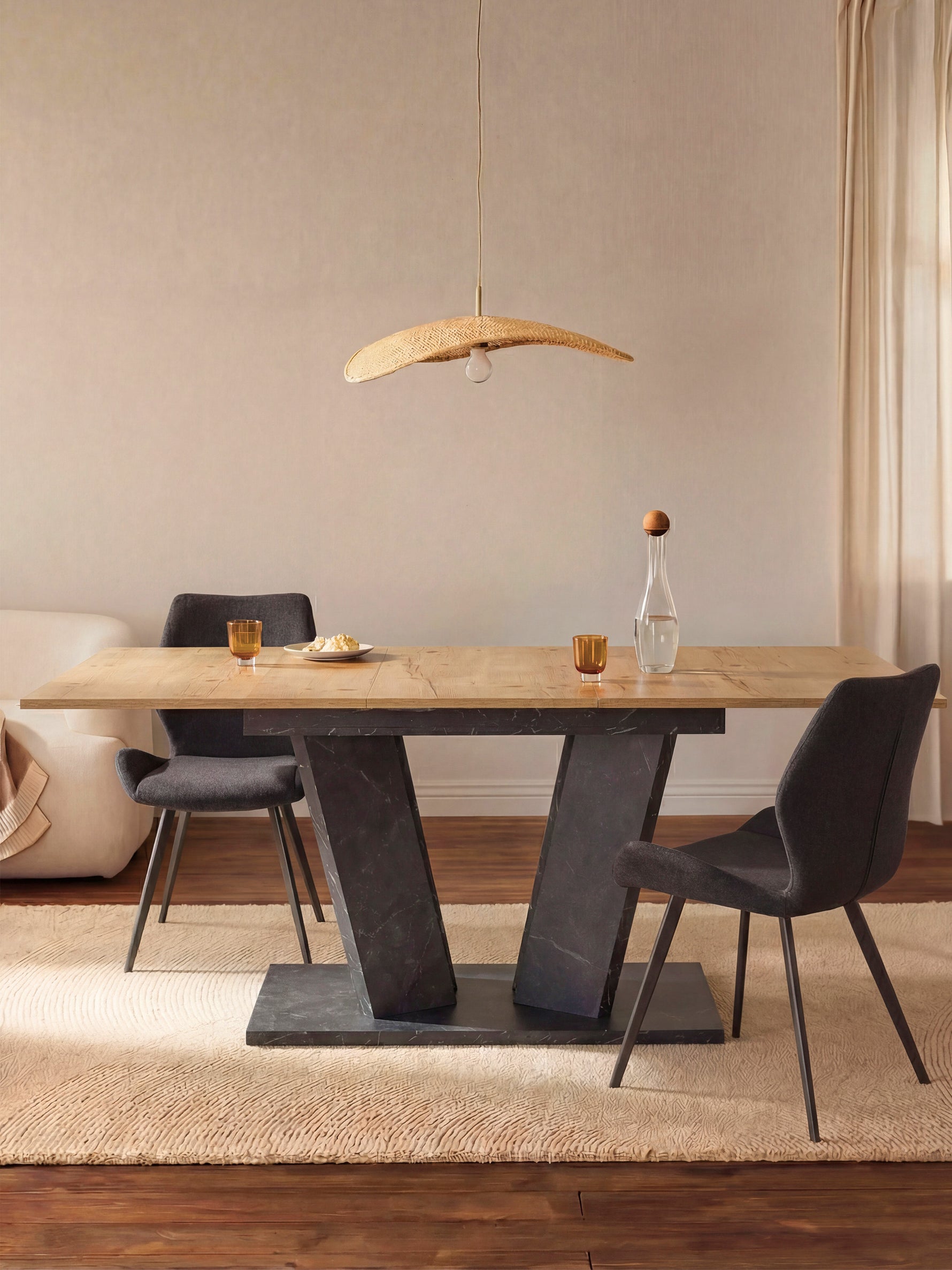 Esstisch MARA – Ausziehbarer Tisch mit & Metallgestell