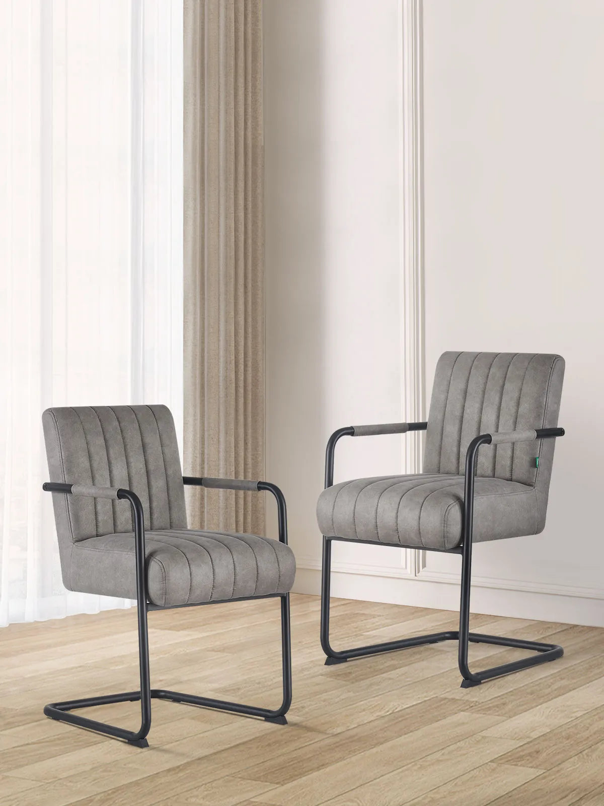 Chaise en porte-à-faux BEN (lot de 2) | B06 Grâce Dynamique