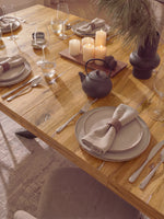 MALTE - Ausziehtisch mit 2 Einlegeplatten für 6-8 Personen